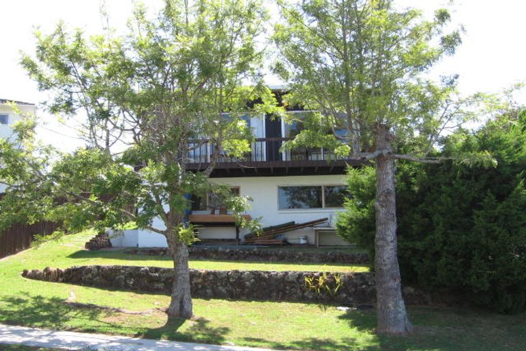 Photo of property in 1/111 Glamorgan Drive, Torbay, Auckland, 0630