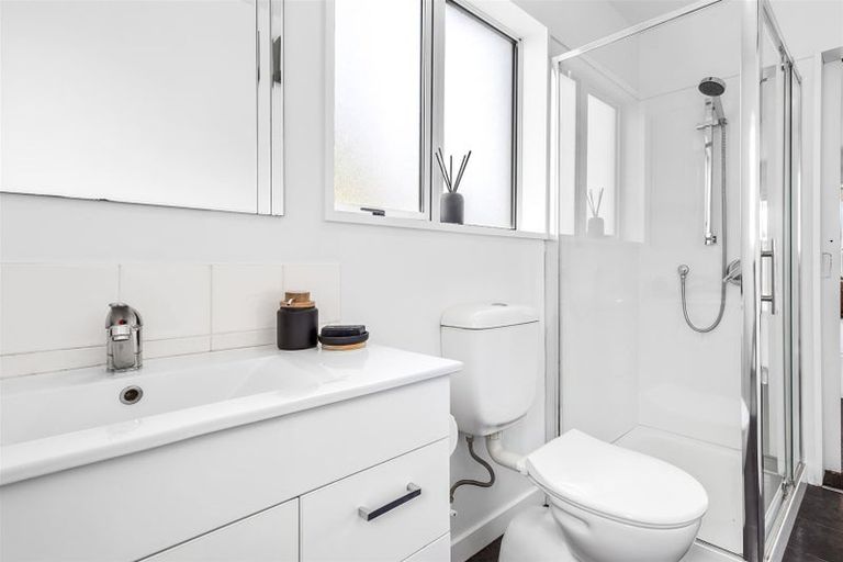 Photo of property in 1 Hibiscus Grove, Rangiora, 7400