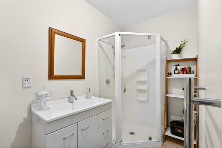 Photo of property in 14a Selwyn Road, Hospital Hill, Napier, 4110
