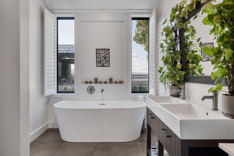 Photo of property in 41a Pahoia Beach Road, Whakamarama, Tauranga, 3172