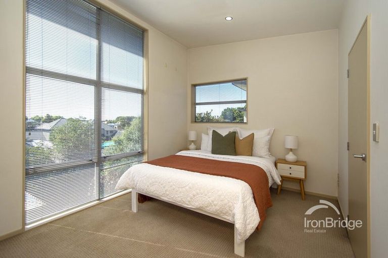 Photo of property in 4/54 Champion Street, Edgeware, Christchurch, 8013