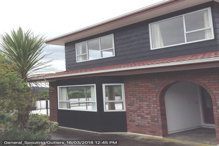 Photo of property in 74 Deacon Road, Riverhead, Kumeu, 0892