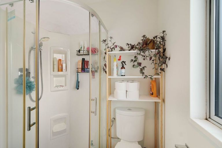 Photo of property in 1/34 Holly Road, St Albans, Christchurch, 8014