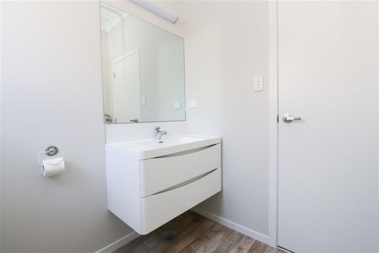 Photo of property in 2u1 Lambert Court, Glenview, Hamilton, 3206