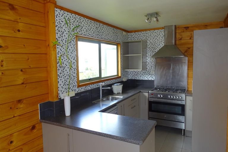 Photo of property in 27a Manuroa Road, Takanini, 2112