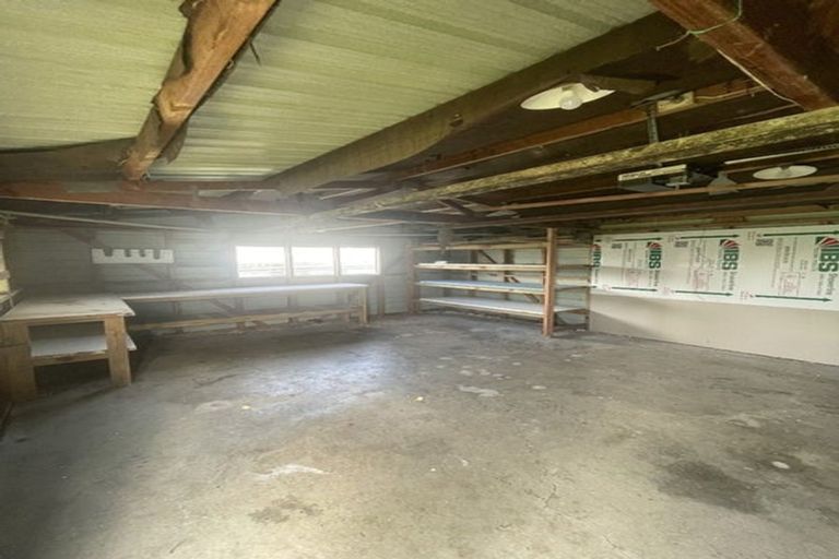 Photo of property in 5 Ainsdale Place, Manurewa, Auckland, 2102