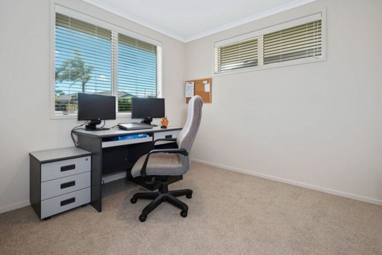 Photo of property in 15 Seashell Drive, Papamoa Beach, Papamoa, 3118