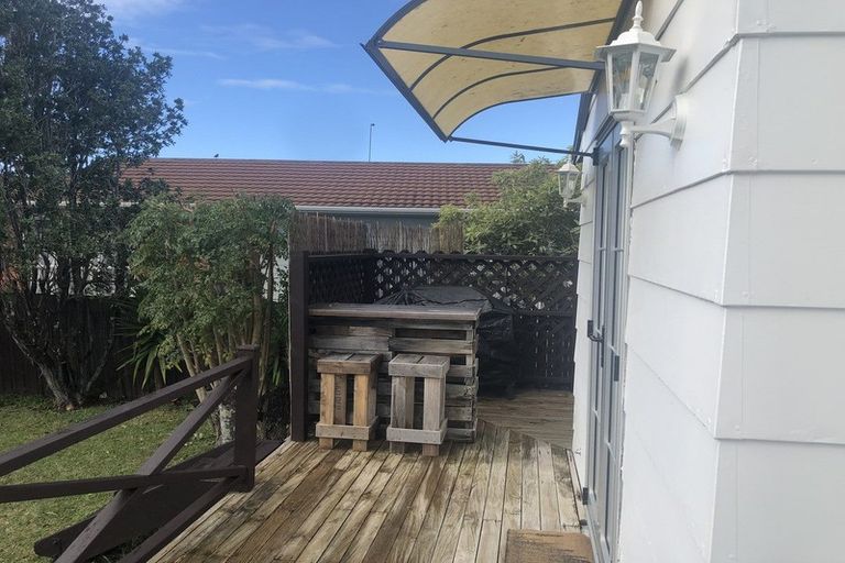 Photo of property in 6 Kokich Crescent, Onerahi, Whangarei, 0110