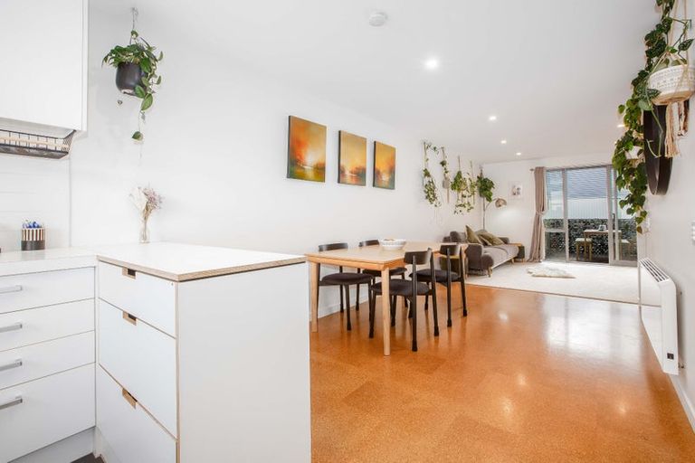 Photo of property in 18/31 Princess Terrace, Newtown, Wellington, 6021