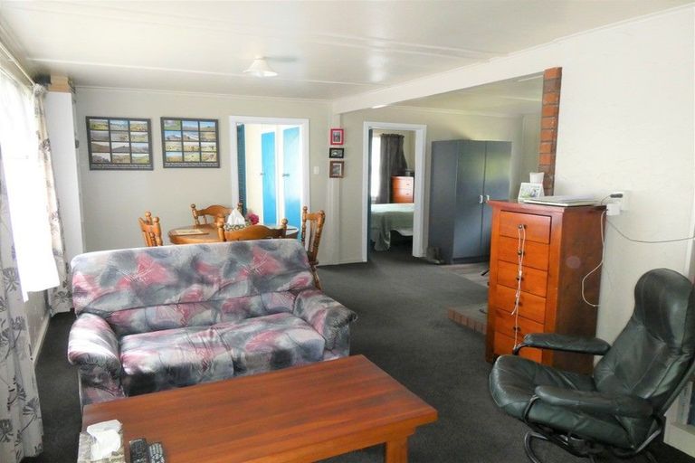 Photo of property in 77 Church Street, Reefton, 7830