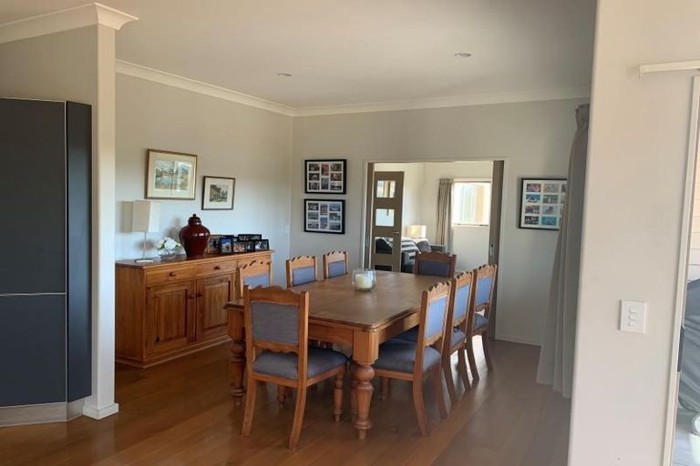 Photo of property in 6 Port Lane, Whitby, Porirua, 5024