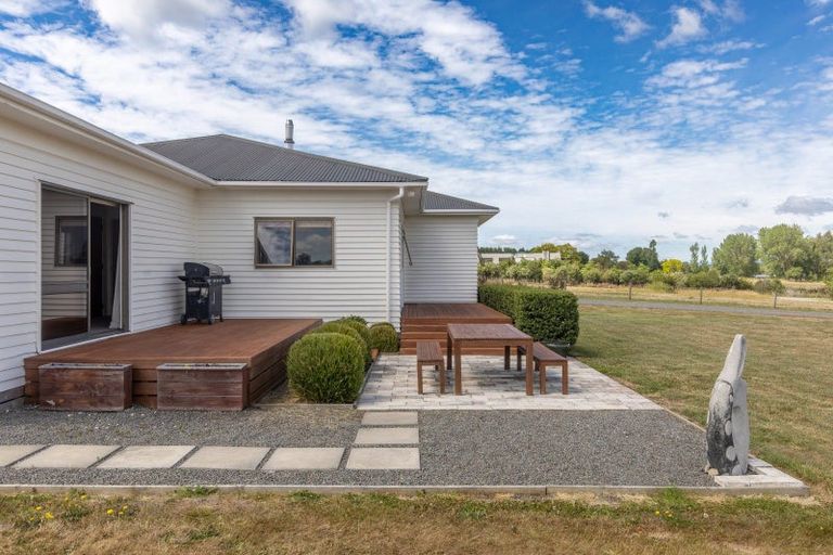 Photo of property in 381 Racecourse Road, Waipukurau, 4282