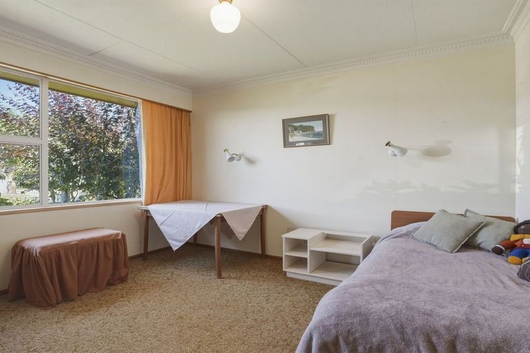 Photo of property in 14 Queen Street, Milton, 9220