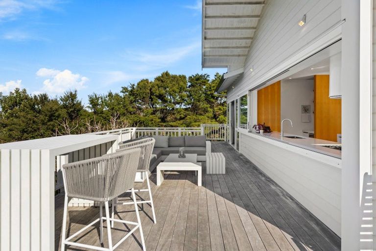 Photo of property in 252 Okura River Road, Long Bay, Albany, 0792