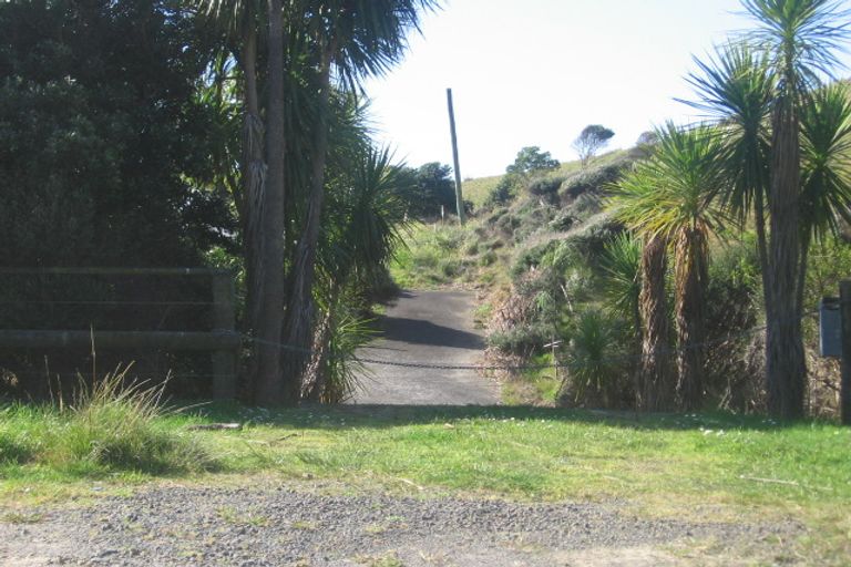 Photo of property in 37 Otama Beach Road, Opito Bay, Whitianga, 3592