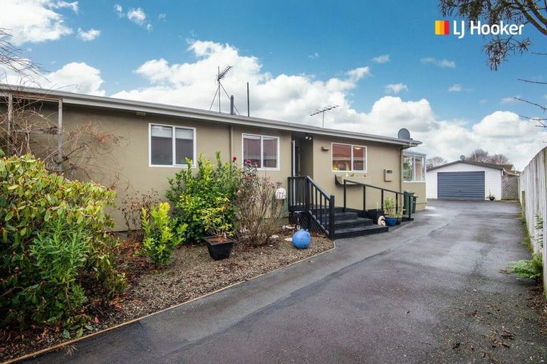 Photo of property in 105 Hagart-alexander Drive, Mosgiel, 9024