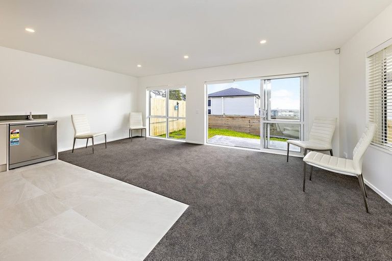 Photo of property in 114 Joseph Street, Flat Bush, Auckland, 2019