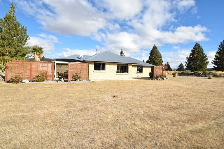 Photo of property in 87 Ostler Road, Twizel, 7901