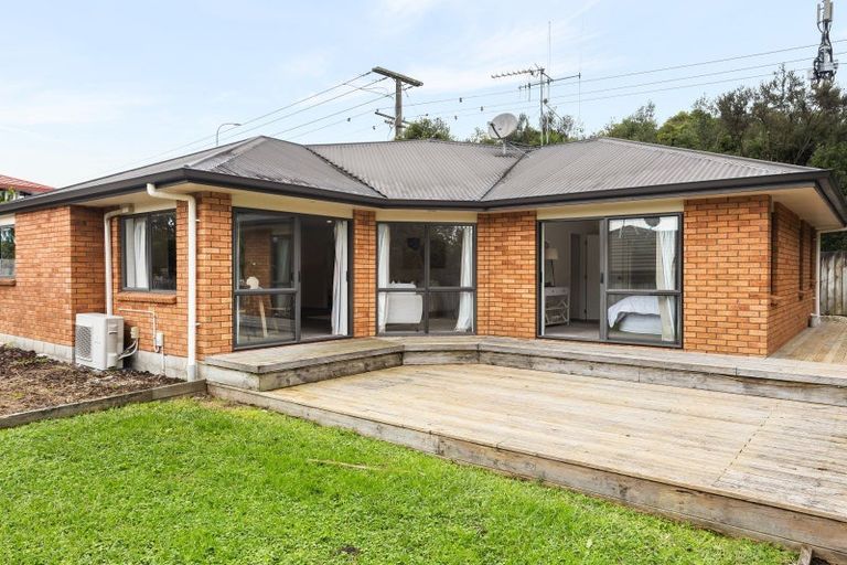 Photo of property in 88 Nielsen Gardens, Rototuna, Hamilton, 3210