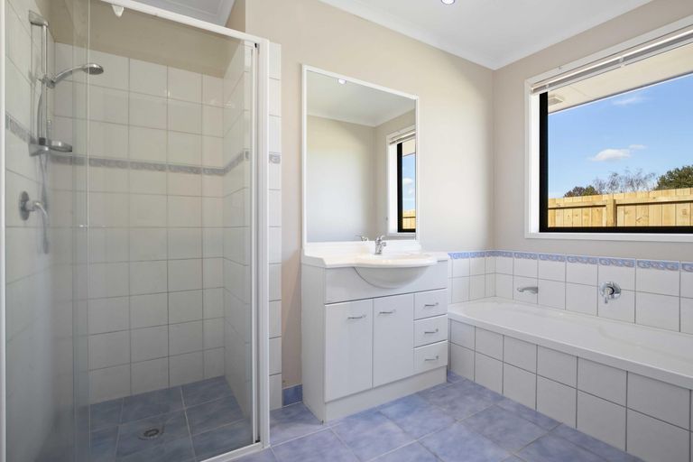 Photo of property in 76a Harrisville Road, Tuakau, 2121