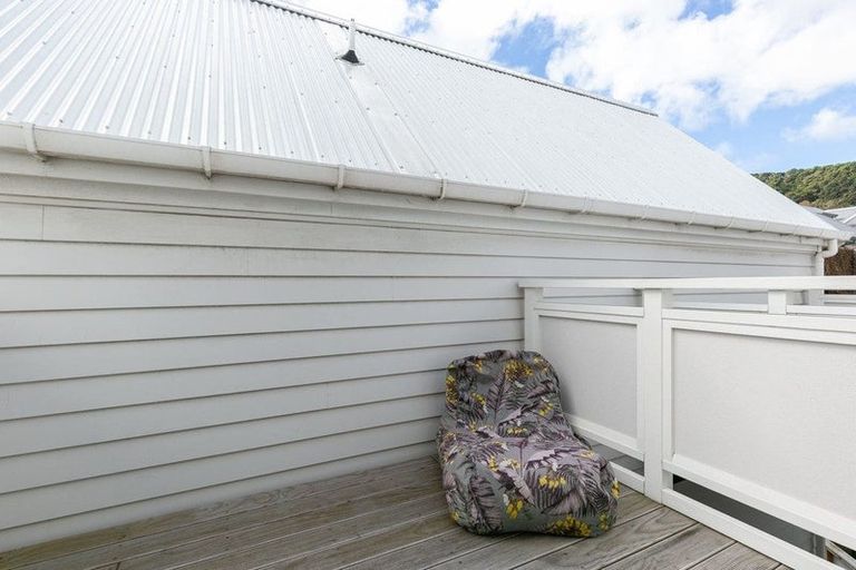 Photo of property in Pirie Street Townhouses, 18/35u Pirie Street, Mount Victoria, Wellington, 6011