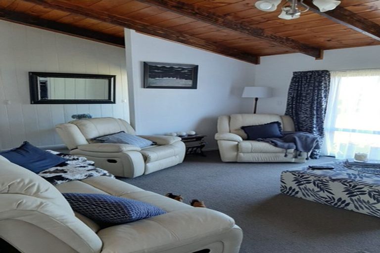 Photo of property in 28 Rutherford Street, Wairoa, 4108