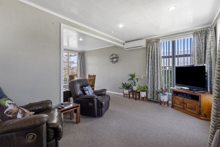 Photo of property in 9 Manaia Street, Tokoroa, 3420