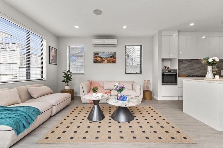 Photo of property in 66 Kano Way, Hobsonville, Auckland, 0616