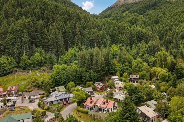 Photo of property in 27a Bowen Street, Queenstown, 9300