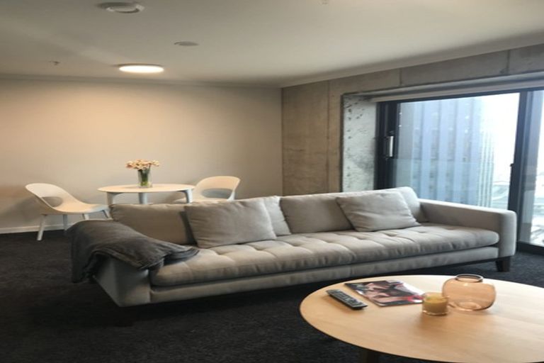 Photo of property in Frame Apartments, 1601/111 Molesworth Street, Thorndon, Wellington, 6011