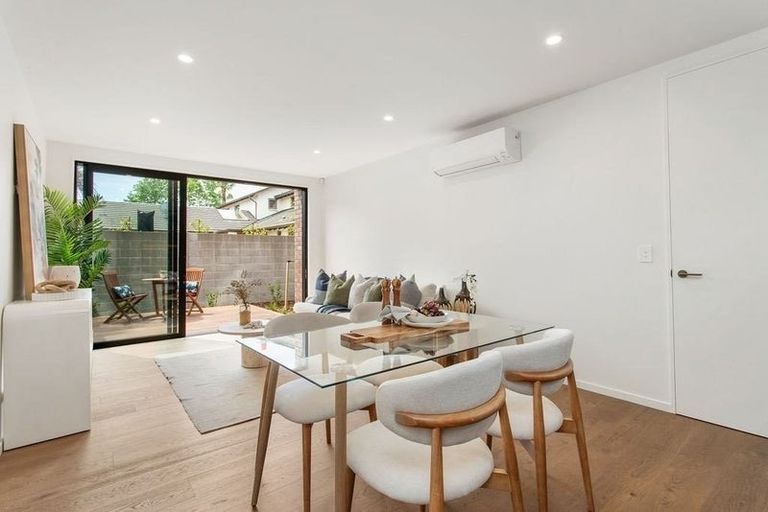 Photo of property in 3/50b Murray Place, Saint Albans, Christchurch, 8014