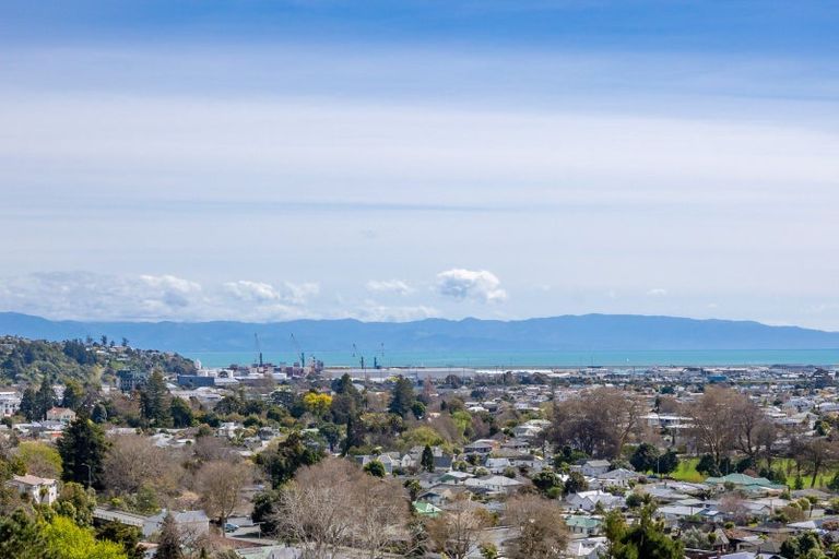 Photo of property in 116 Cleveland Terrace, Maitai, Nelson, 7010