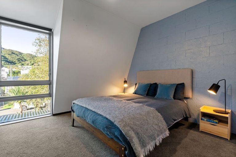 Photo of property in 26b Ranelagh Street, Karori, Wellington, 6012