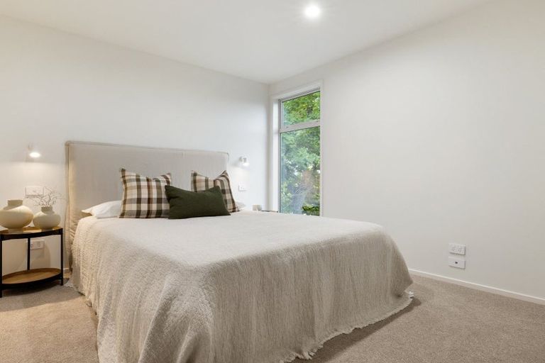 Photo of property in 1/2 Woodstock Road, Fairfield, Hamilton, 3214