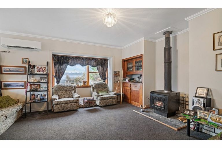 Photo of property in 141 Poranui Beach Road, Little River, 7591