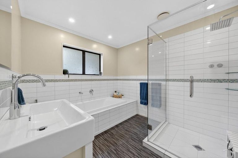 Photo of property in 270a High Street South, Carterton, 5713