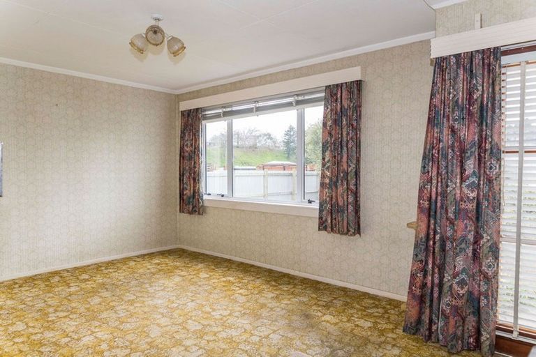 Photo of property in 3 Hospital Street, Dannevirke, 4930