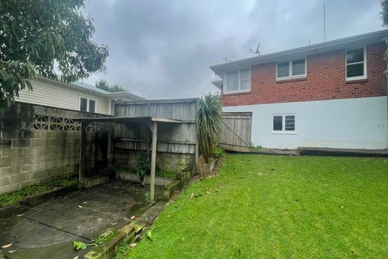 Photo of property in 10 Gilliam Street, New Lynn, Auckland, 0600