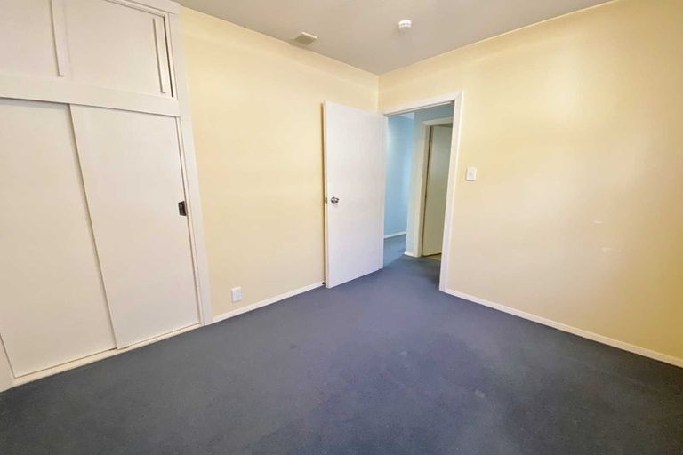 Photo of property in 15 Ashfield Place, Ilam, Christchurch, 8041