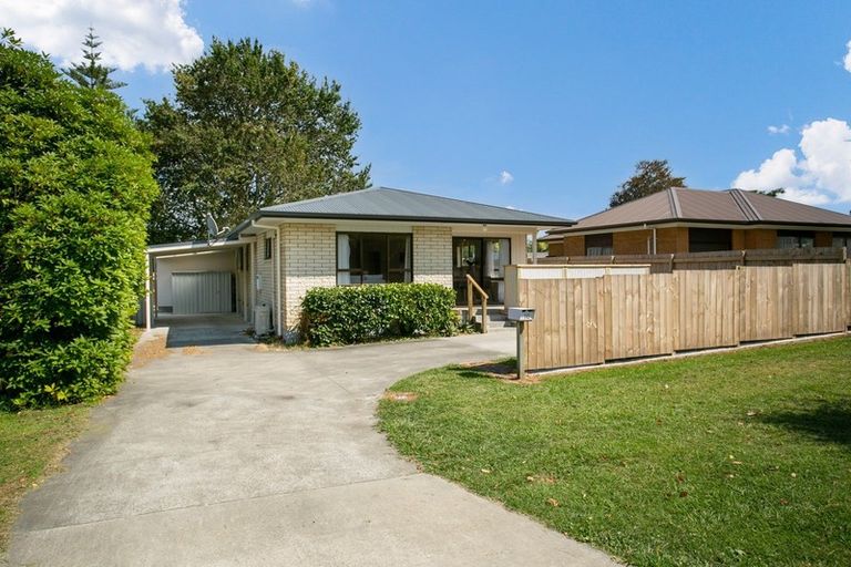 Photo of property in 16 Grey Street, Cambridge, 3434