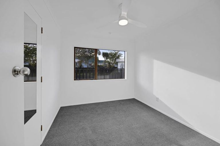 Photo of property in 1/102 Miranda Street, Stratford, 4332