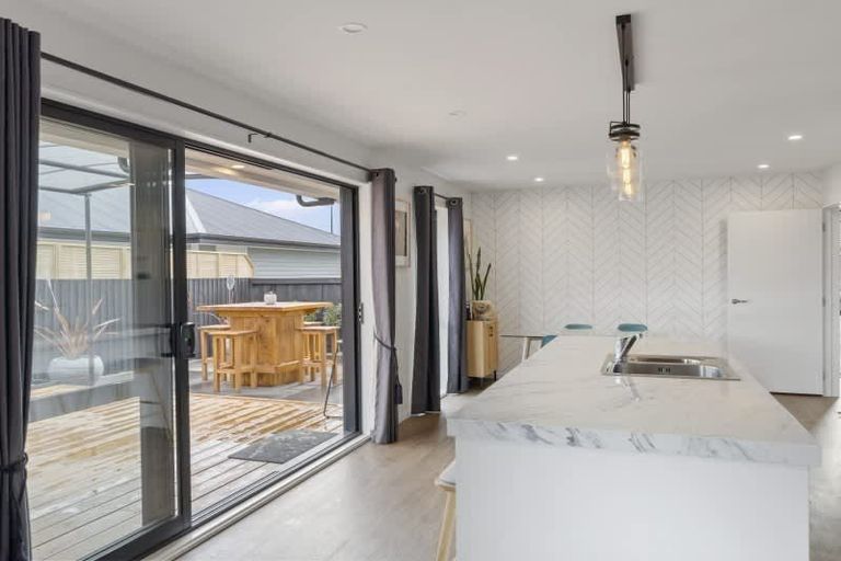 Photo of property in 4 Fearne Drive, Woodend, 7610