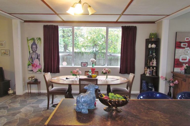 Photo of property in 105 Makoura Road, Masterton, 5810