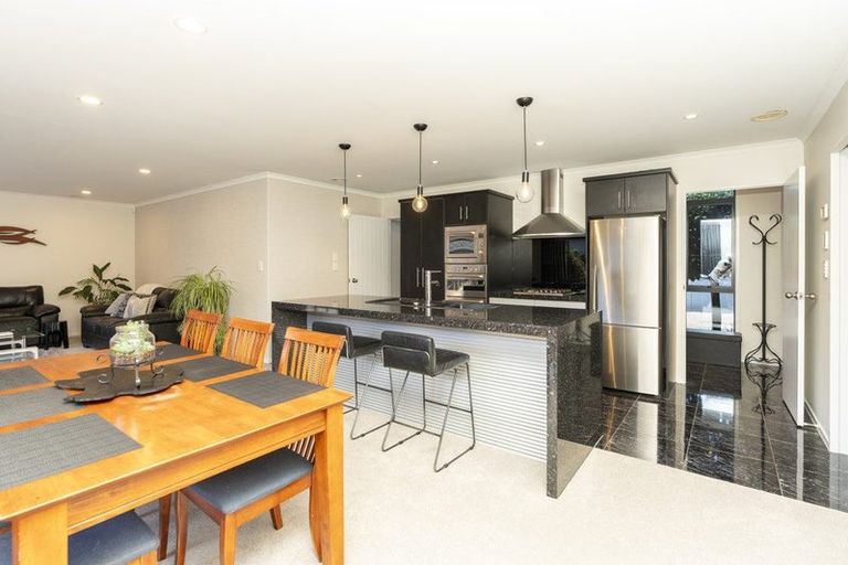 Photo of property in 1 San Clemento Way, Rototuna, Hamilton, 3210