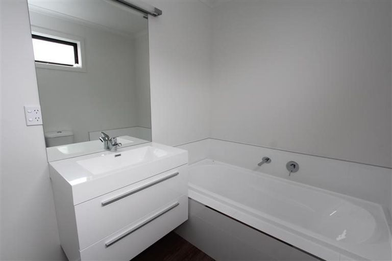 Photo of property in 11/3 Korimako Street, Frankton, Hamilton, 3204