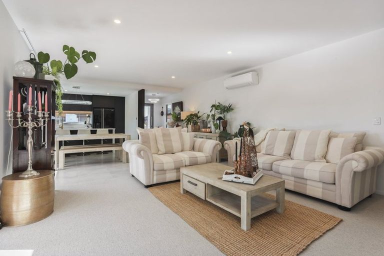 Photo of property in 43 Chambers Avenue, Woodend, 7610