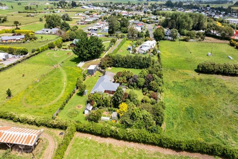 Photo of property in 18b Weld Street, Normanby, Hawera, 4614