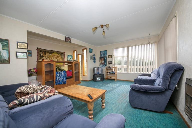 Photo of property in 9 Simpson Road, Ranui, Auckland, 0612