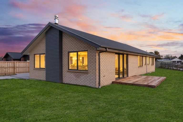 Photo of property in 22 Foster Place, Amberley, 7410