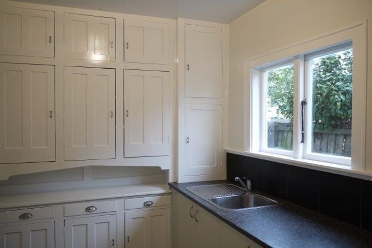 Photo of property in 1/46 Carlton Mill Road, Merivale, Christchurch, 8014